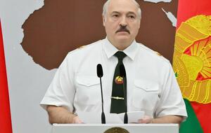 Конституционная комиссия должна была представить Лукашенко проект изменений в основной закон страны до 1 сентября