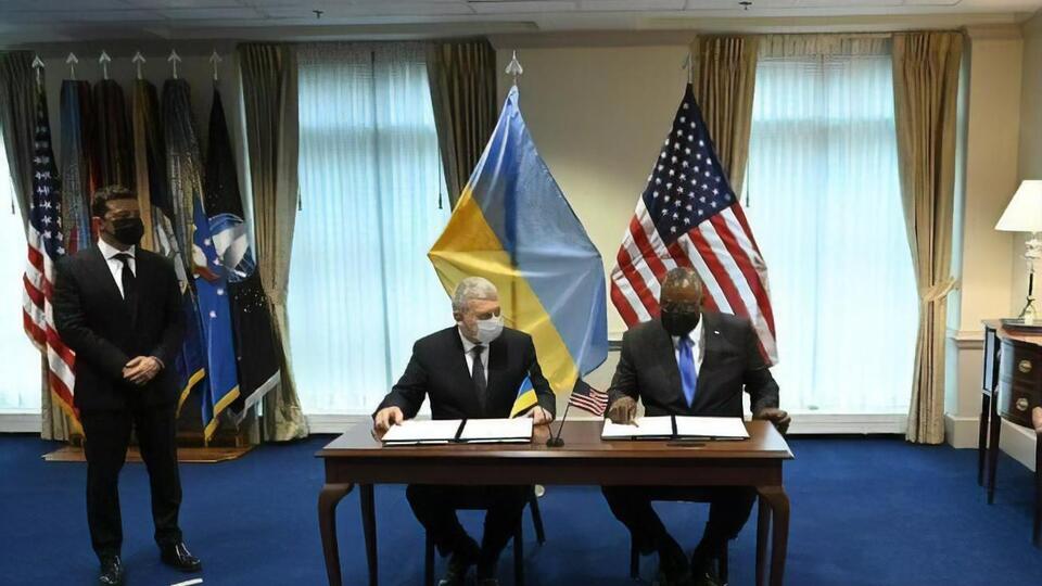 Угоду міністри підписали під час візиту української делегації на чолі з президентом до США