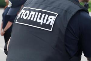 Поліція оголосила чоловікові про підозру