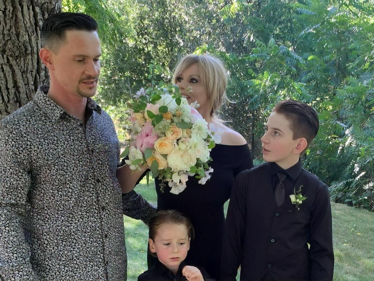 Грег и Эмбер Чапкис воспитывают двух сыновей