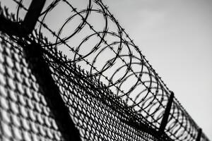 Удерживаемые в "Изоляции" граждане сообщали о пытках, убийствах и сексуальном насилии