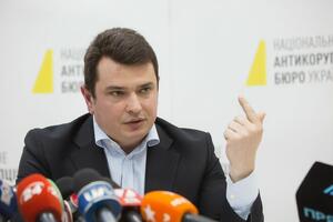 Сытник: Я очень надеюсь, что это дело вернется к своему статусу – статусу обычной, банальной взятки