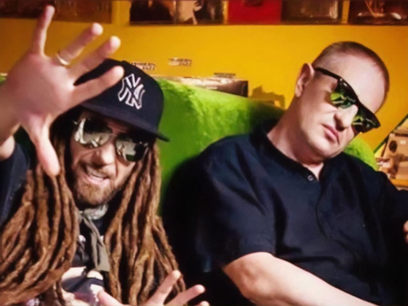 27 июля Green Grey заявили, что их отстранили от участия в концерте ко Дню Независимости