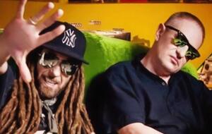 27 июля Green Grey заявили, что их отстранили от участия в концерте ко Дню Независимости