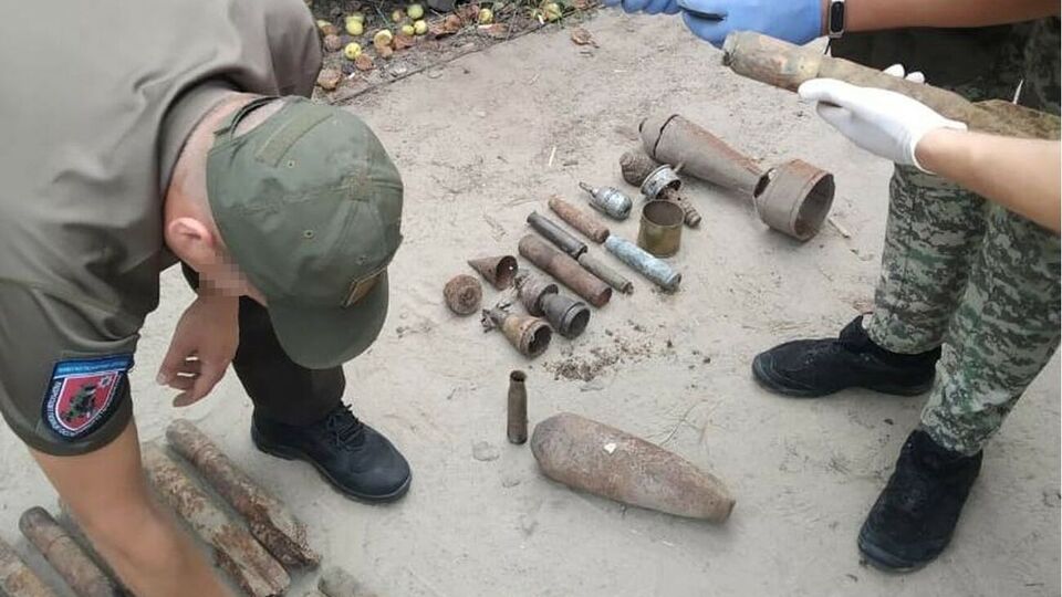 Во время обысков нашли почти 15 кг взрывчатого вещества