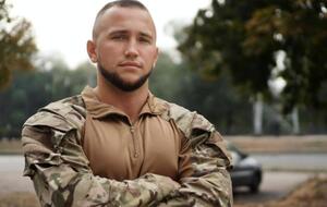 Один из задержанных – автор лозунга "Путин – х...йло", ветеран Сергей Величко (Чили), сообщили в "Национальном корпусе"