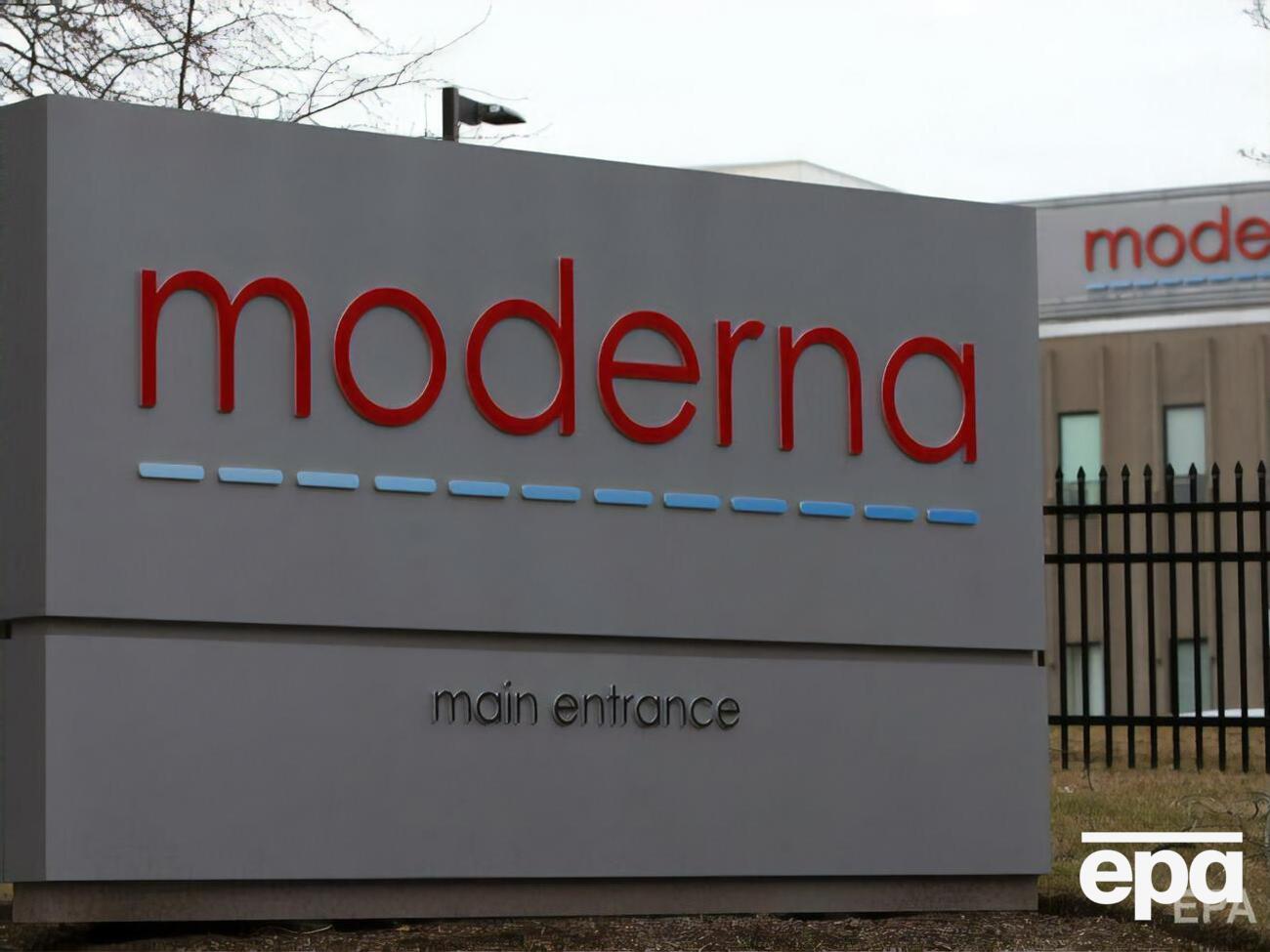 Уровень антител от COVID-19 после вакцинации препаратом, вероятно, будет снижаться, отметили в Moderna