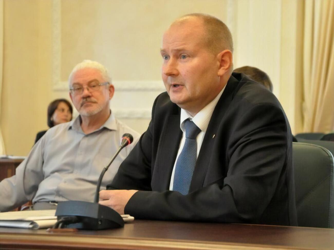 Чаус был доволен решением суда о круглосуточном домашнем аресте, но после совещания с защитой решил его обжаловать, сообщил адвокат