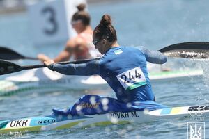 Восьмеро українців пройшли в півфінали з веслування на байдарках і каное