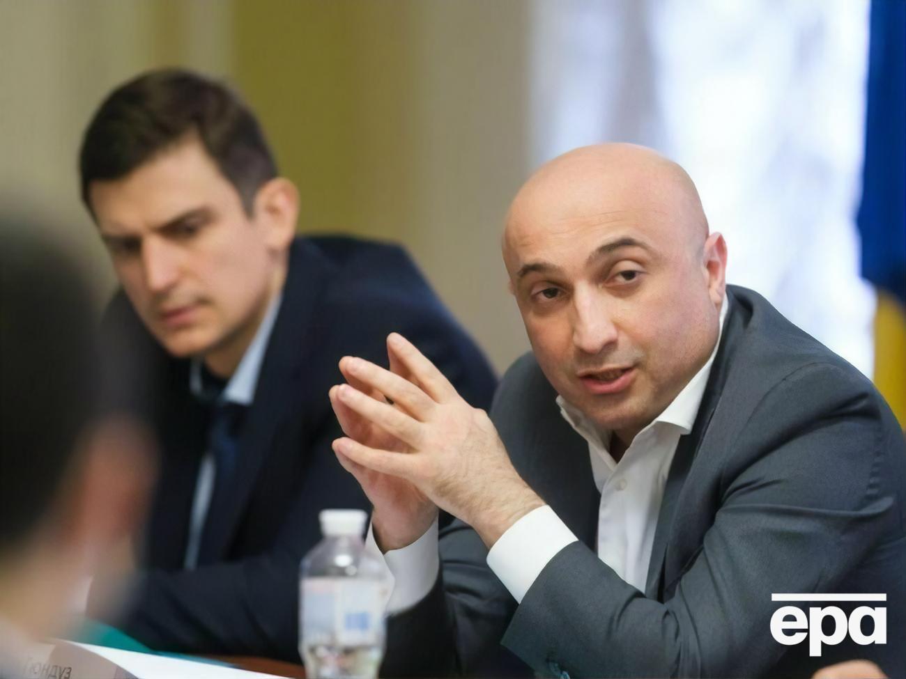 Мамедов&nbsp;подал обновленный пакет документов для доступа к гостайне, однако ответа так и не получил, отметили юристы