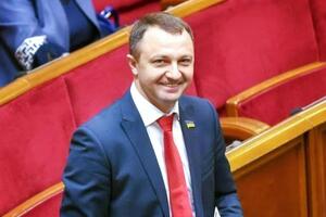Кремень напомнил, что украинский народ "продолжает бороться на востоке Украины с россиянами"