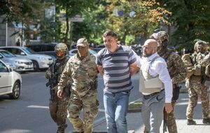 Прохнич вошел в здание Кабмина с гранатой в руках 4 августа. Он сожалеет об этом поступке, сообщили адвокаты