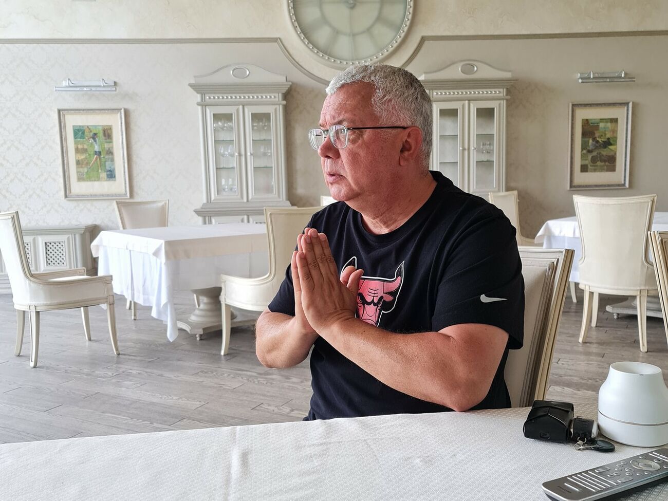 Призываю бизнесменов Украины взять по одному спортсмену в любом виде спорта и "вести" к Олимпиаде 2024. Попробуем?