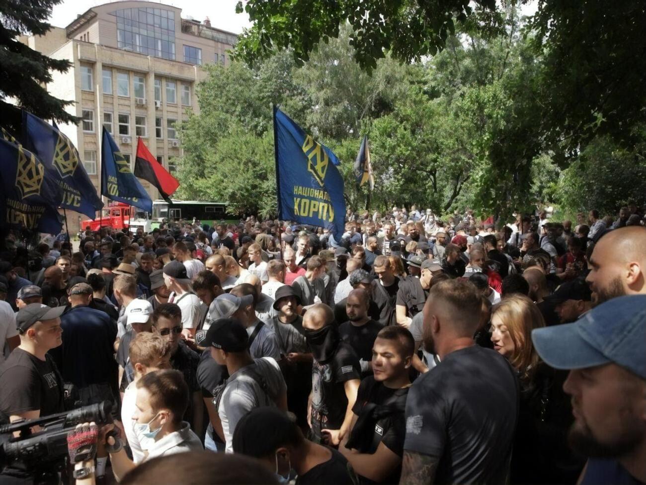 В "Нацкорпусе" считают, что Зеленский начал борьбу с украинскими патриотами