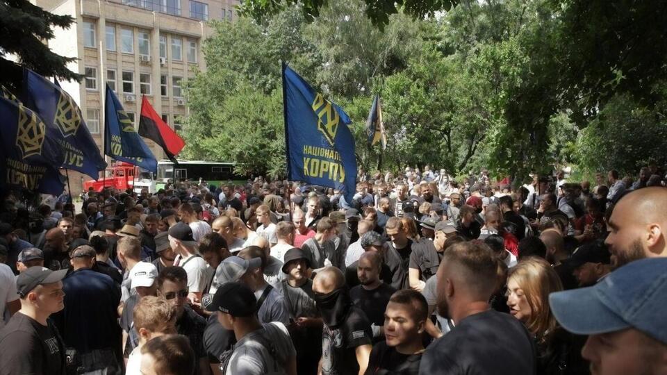 У "Нацкорпусі" вважають, що Зеленський почав боротьбу з українськими патріотами