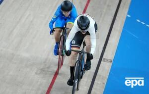 Старікова (ліворуч) вийшла в півфінал