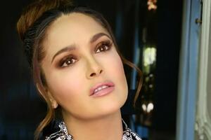Гаєк: Я така рада опинитися на обкладинці Vogue India!