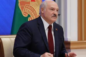 Лукашенко отметил, что 35% топлива в Украину поставляет Беларусь