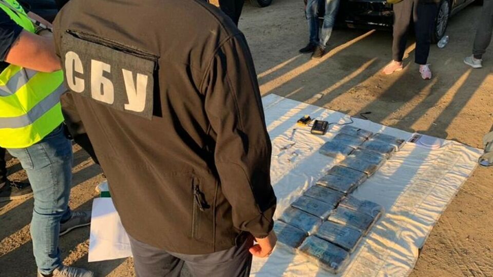 Вартість вилученого кокаїну становить $10 млн за цінами чорного ринку, повідомили правоохоронці