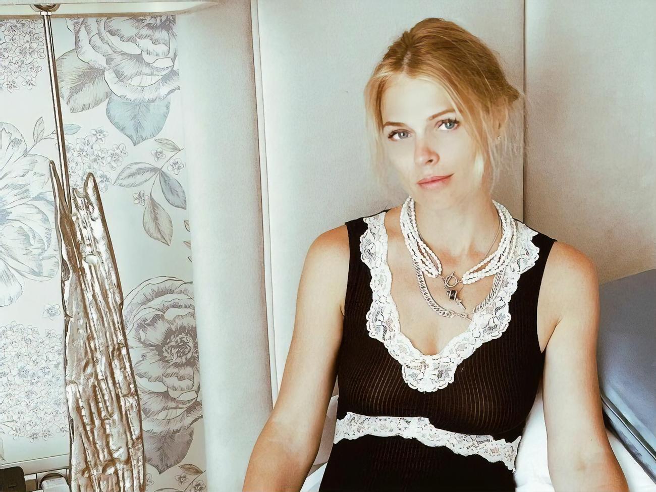 Фреймут: Панна ніколи не горбиться, навіть якщо її здолала втома і побило життя