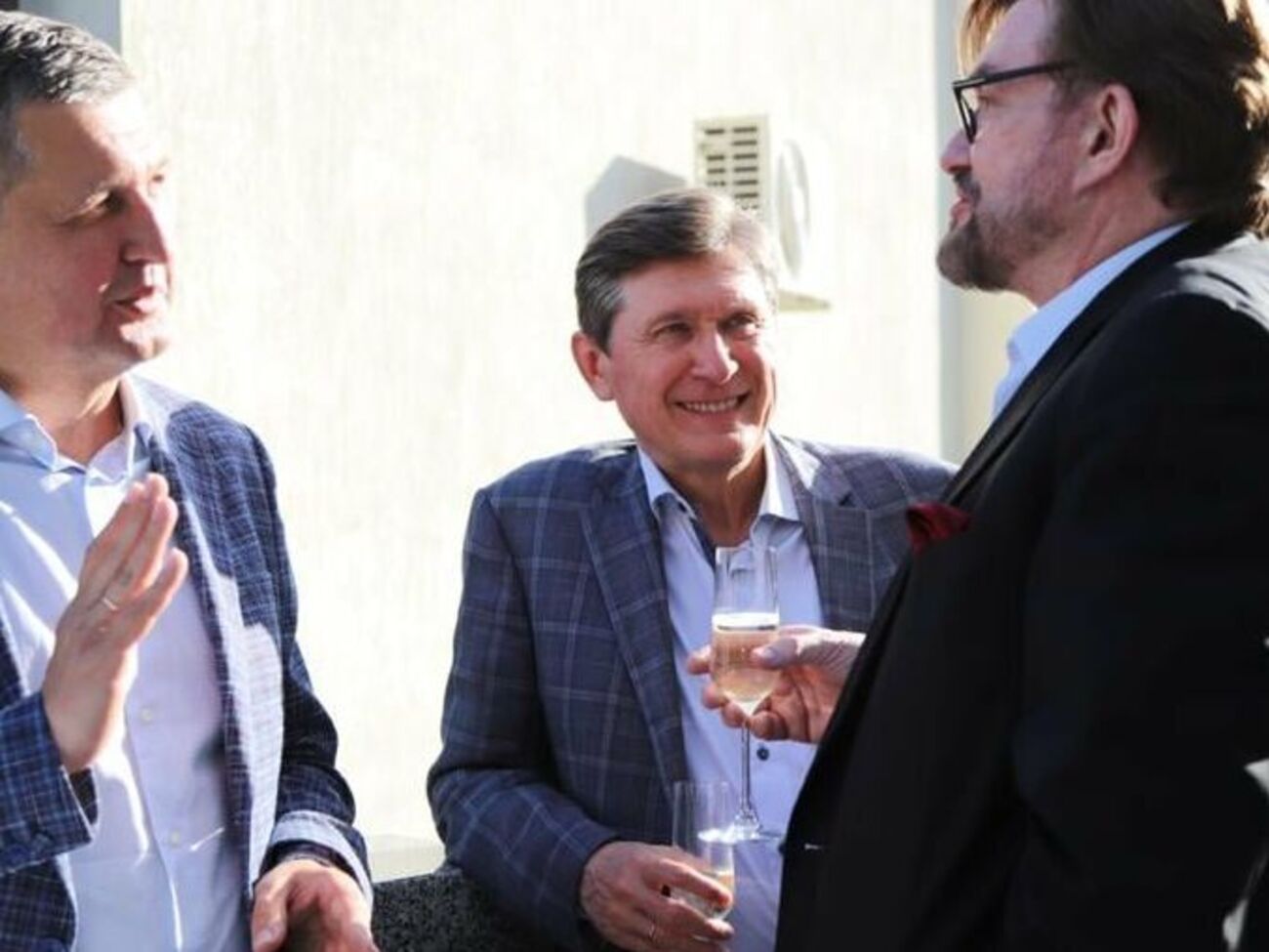 Визит Зеленского в Вашингтон уже не "пустой". Для США позитивные новости о взаимоотношениях с их партнерами сейчас не менее важны, чем для нас