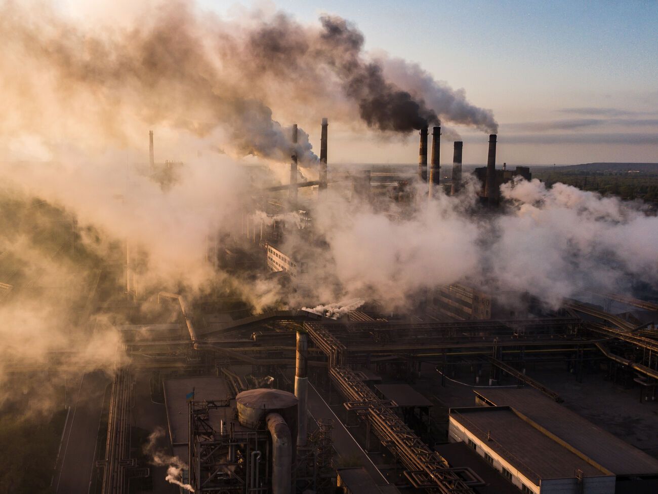 В современном мире экологичность производства становится таким же фактором конкурентоспособности, как и его эффективность, пишет "Минпром"