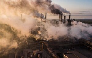 В современном мире экологичность производства становится таким же фактором конкурентоспособности, как и его эффективность, пишет "Минпром"