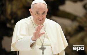 Папа римский (на фото) назвал Меркель "одной из величайших политических фигур мира"