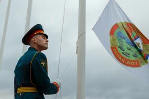 В учениях примут участие около 200 тыс. военных