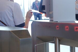 Украина остается в списке стран, для туристов из которых Совет ЕС рекомендует открыть границы