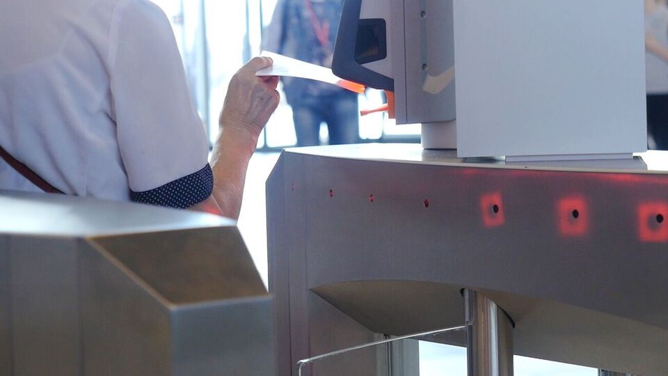 Украина остается в списке стран, для туристов из которых Совет ЕС рекомендует открыть границы