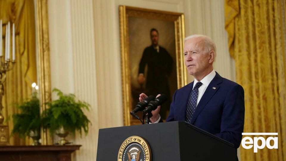 Байден повідомив, що у США повністю вакциновано 175 млн осіб