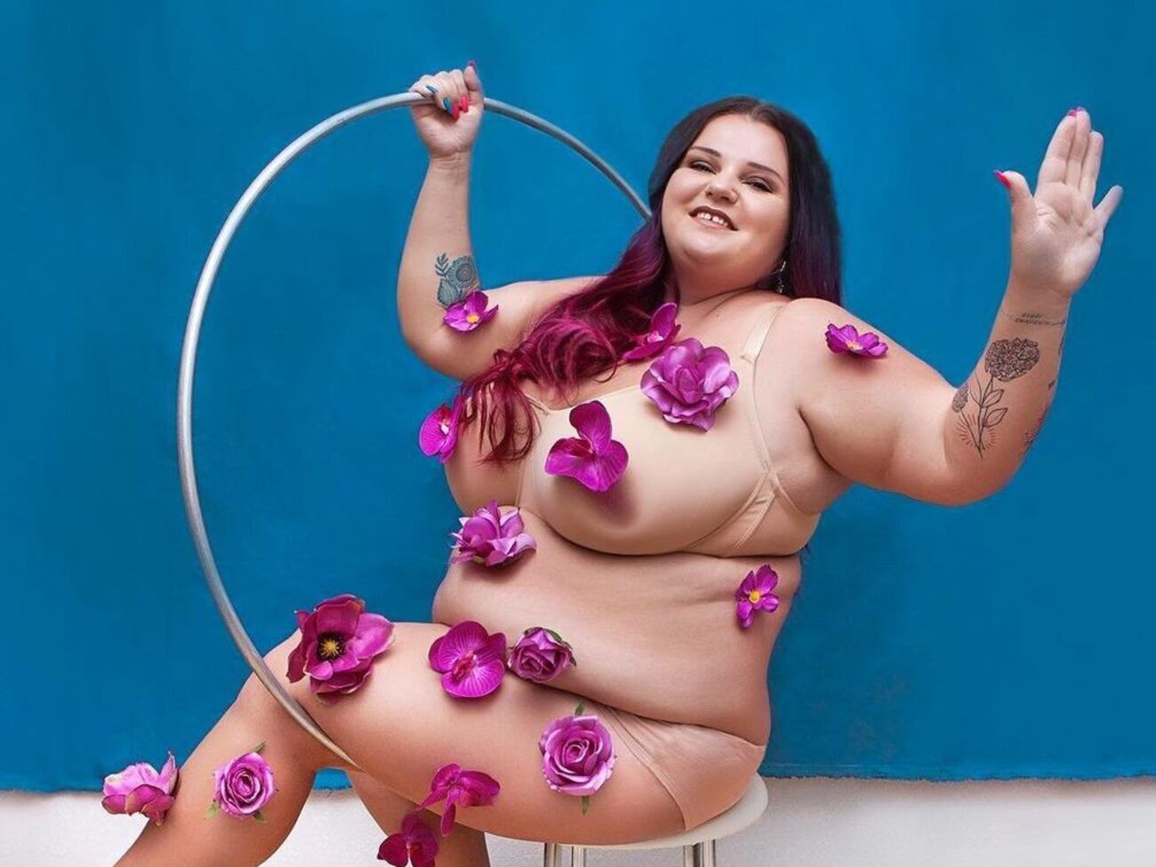 alyona alyona в купальнику заспівала реп і закликала виводити українську музику у світові тренди. Відео