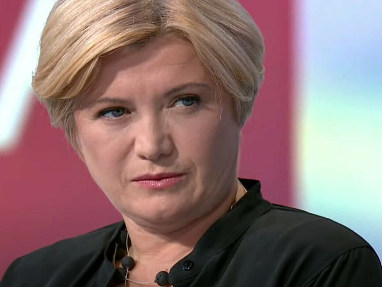 Порошенко допрашивают о чем угодно, только не по делу вагнеровцев, отметила Геращенко