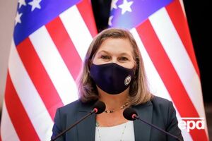 США сказали Україні, РФ і європейцям, що готові повторно брати участь у будь-якому різновиді переговорів щодо Донбасу, зазначила Нуланд