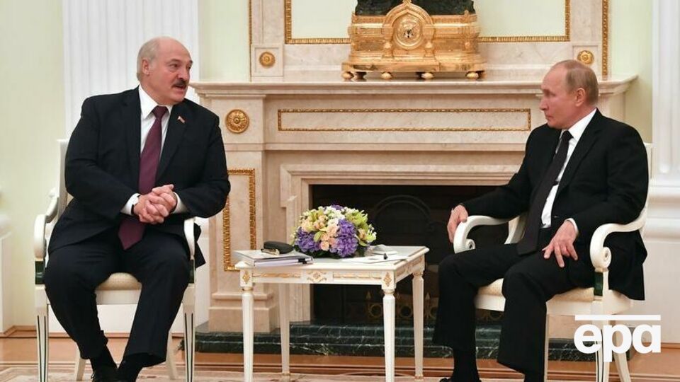 Путин (справа) и Лукашенко (слева) обсудили вопрос обеспечения безопасности Союзного государства