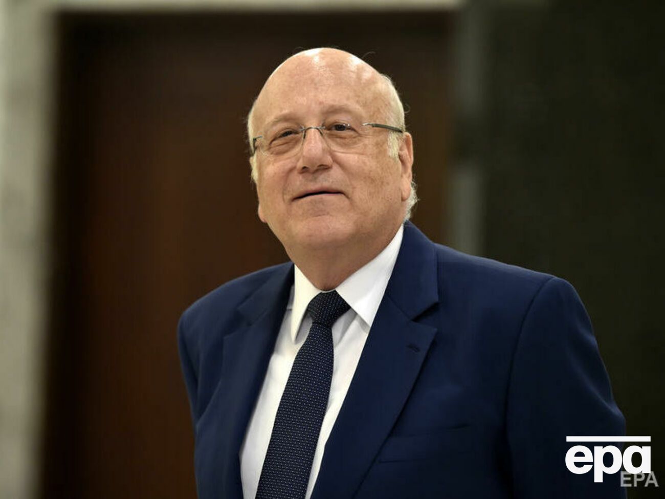 У списку Forbes Мікаті посідає 1249-те місце