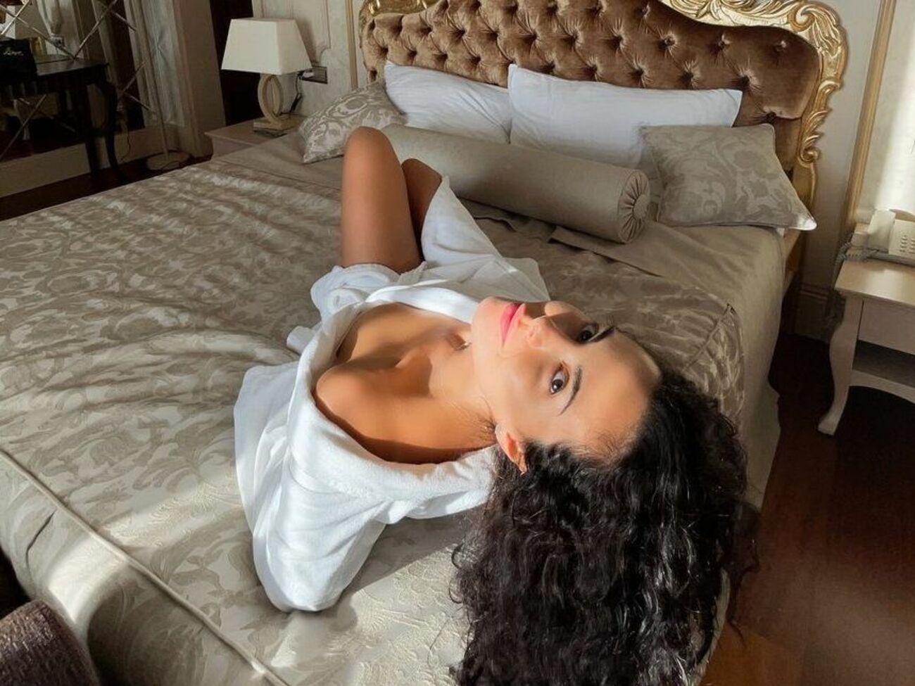 "Как всегда, люксовая", &ndash; отреагировал на новое фото Каменских один из ее подписчиков в соцсети