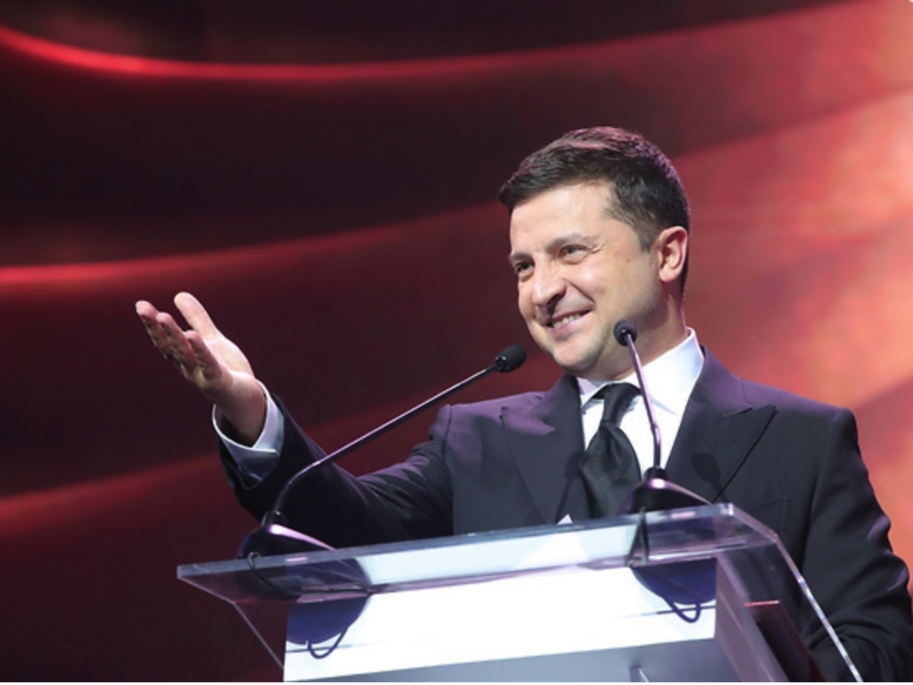 Володимир Зеленський: Важкоатлети кажуть, що підняти вагу складно, легко не пробувати. Я розумію, що це буде складно реалізувати, але ми постараємося