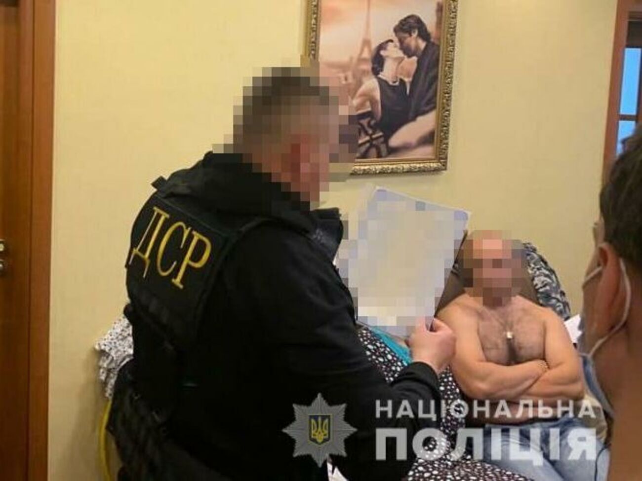 12 сентября полиция провела обыски в трех областях Украины