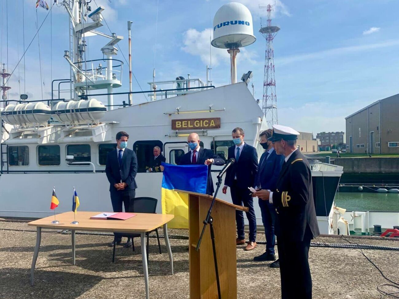 Судно к этому моменту исследовало почти 1 млн км моря и провело более тысячи научных кампаний