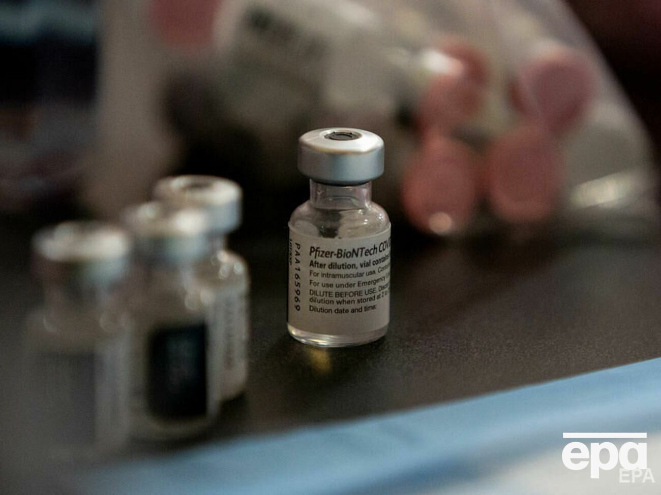 Вакцинация от коронавируса в Украине стартовала 24 февраля