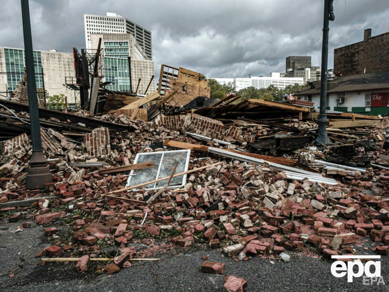 Постраждалій від "Іди" Луїзіані загрожує новий ураган
