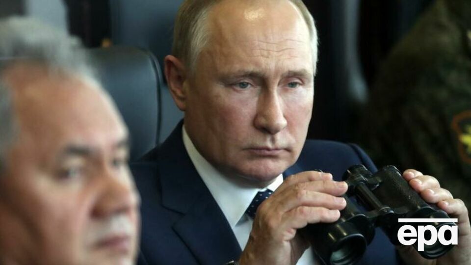 Путін пішов на самоізоляцію через COVID-19 у його оточенні