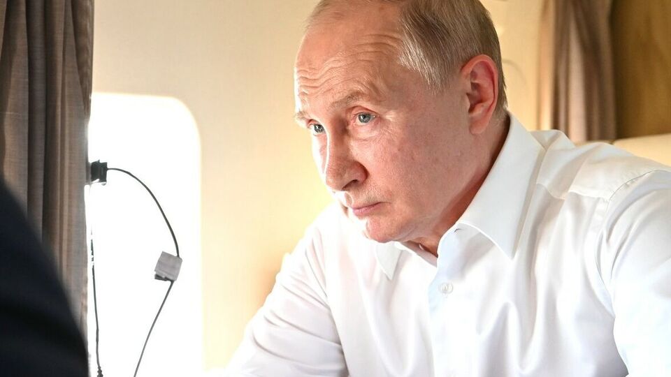 Путин сказал, что коронавирусом заразился человек из его ближайшего окружения, но имя его не назвал