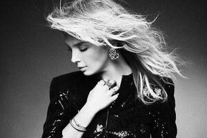 "Ти був на межі вильоту тільки тому, що твої фанати не дивляться телевізор", – написала Ольга Навроцька