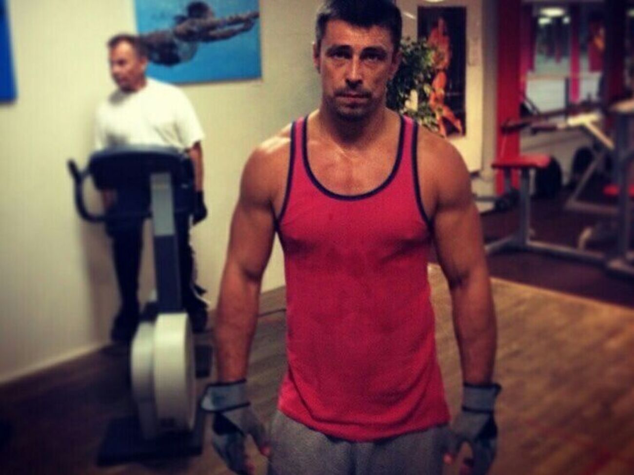 Франчетти работал фитнесс-тренером