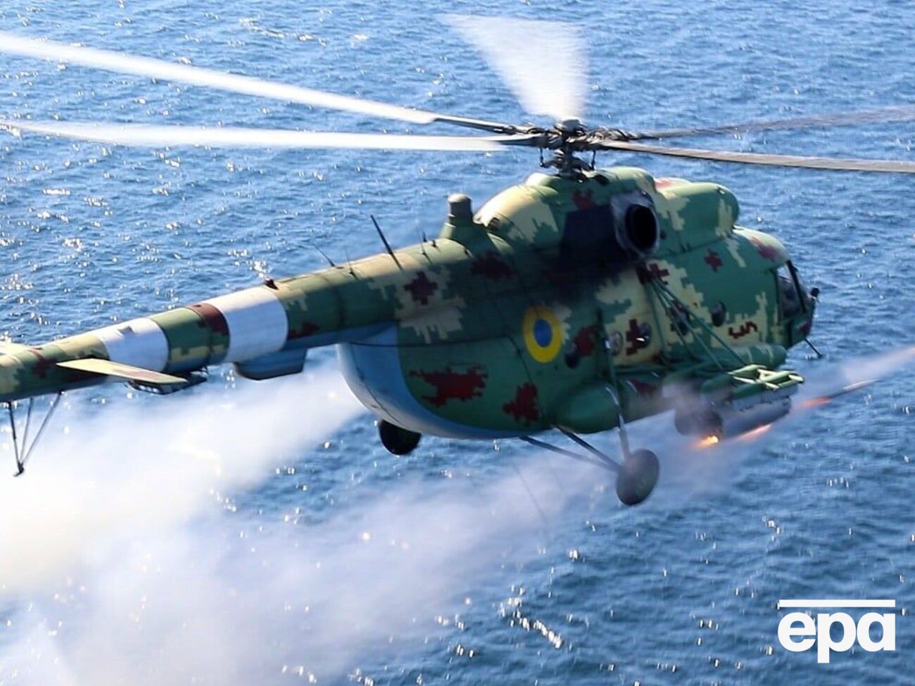 Тренировки летчиков морской авиации проводились несколько дней