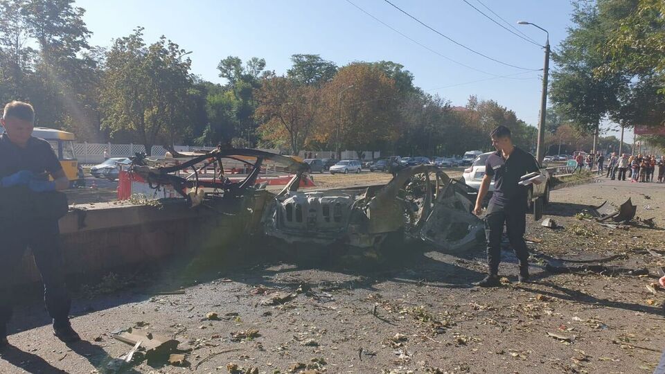 Взрыв произошел на проспекте Богдана Хмельницкого