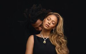 Супруги Бейонсе и Jay-Z сыграли в ролике влюбленную пару